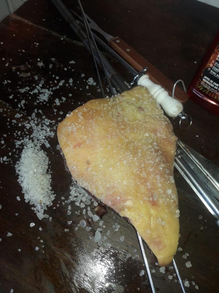 PeixotoRavel's tweet photo. Churrasco de ontem no dia das maes com minha mãezinha querida https://t.co/9iF8Sv7LzU