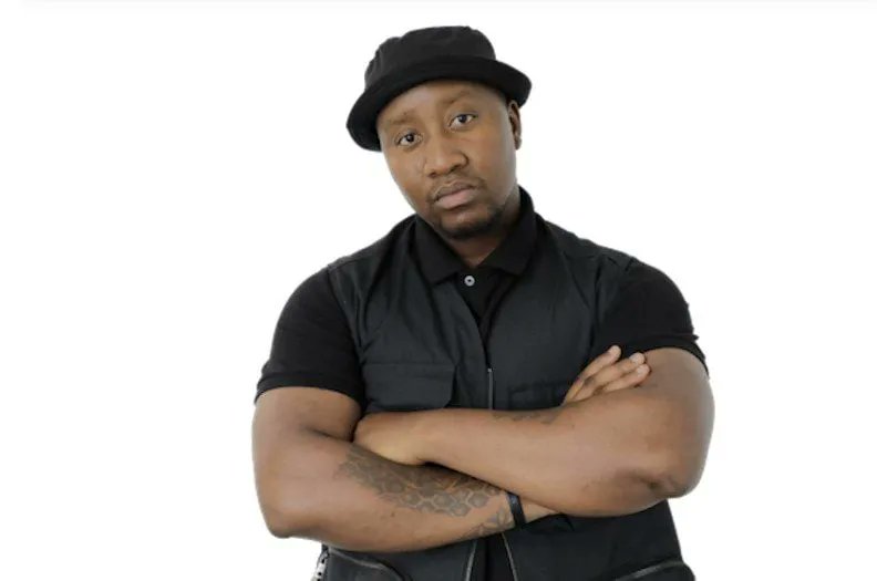 tndaba's tweet photo. BREAKING NEWS: Moja Love Boss and Presenter Receive Death Threats From Drug Lords

Moja Love channel founder Aubrey Tau and presenter Xolani Khumalo have received death threats from drug lords after their show, Sizok’thola, exposed the illegal drug trade in South Africa.

The show has been praised for its courage in shining a light on this dark underworld, but it has also made Tau and Khumalo targets.

The threats have been made by phone to Tau. Aubrey Tau has been harassed on the phone, and Khumalo has been threatened with violence. Both men have since beefed up security at their homes.

The threats have not stopped Tau and Khumalo from doing their work. They are determined to continue exposing the drug trade, even if it means putting their own lives in danger. I guess this is important to give a voice to the victims of the drug trade and to raise awareness of the problem.

According to a source the drug lords want the TV show to be stopped. They strongly believe that the show is causing problems, for their drug operations.

There were also reports of a suspicious vehicle spotted near Tau’s home.

These death threats are also a testament to the courage of these two men, who are willing to put their own lives on the line to expose the truth.

Moja Love was “deeply concerned” by the threats against Tau and Khumalo. The company said that it would “not be intimidated” and that it would continue to investigate and report on issues that are important to our viewers.