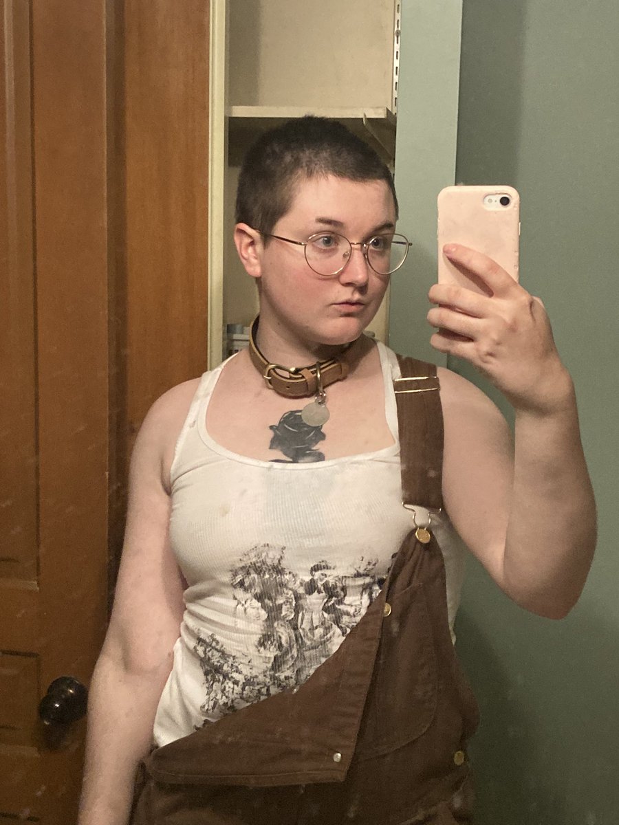 muttmdni's tweet photo. queer soft butch trans masc puppy &amp; what of it https://t.co/CWuOxnZCbT