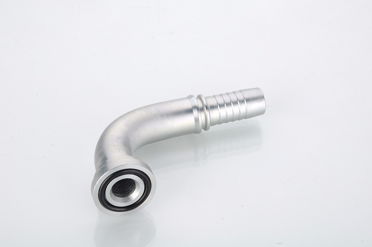 HuiqiTech's tweet image. #Fittings:  JIS aligns with ISO, DIN, SAE, and BS fittings:
JIS 60° cone = ISO 8434-6&amp;amp; BS 5200 2;
JIS 24° compression = ISO 8434-1, ISO 8434-2&amp;amp; DIN 2353;
JIS B8363 flange adapter = SAE J518 &amp;amp; ISO 6162 JIS B2291 square flanges = ISO 6164.
JIS isn&apos;t interchangeable with others.