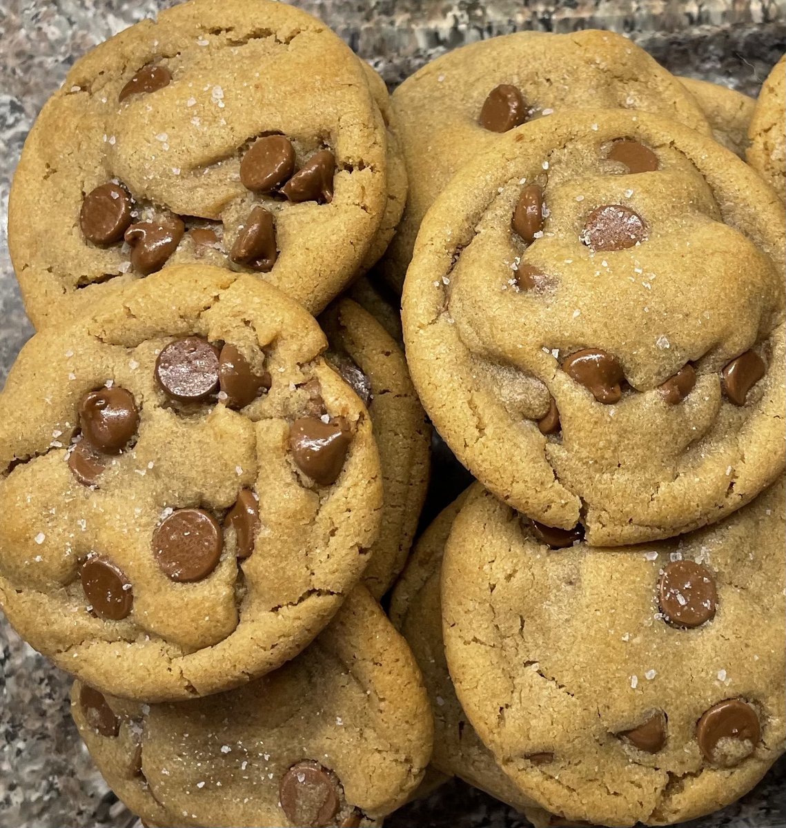 Cale 🥬 tweet media