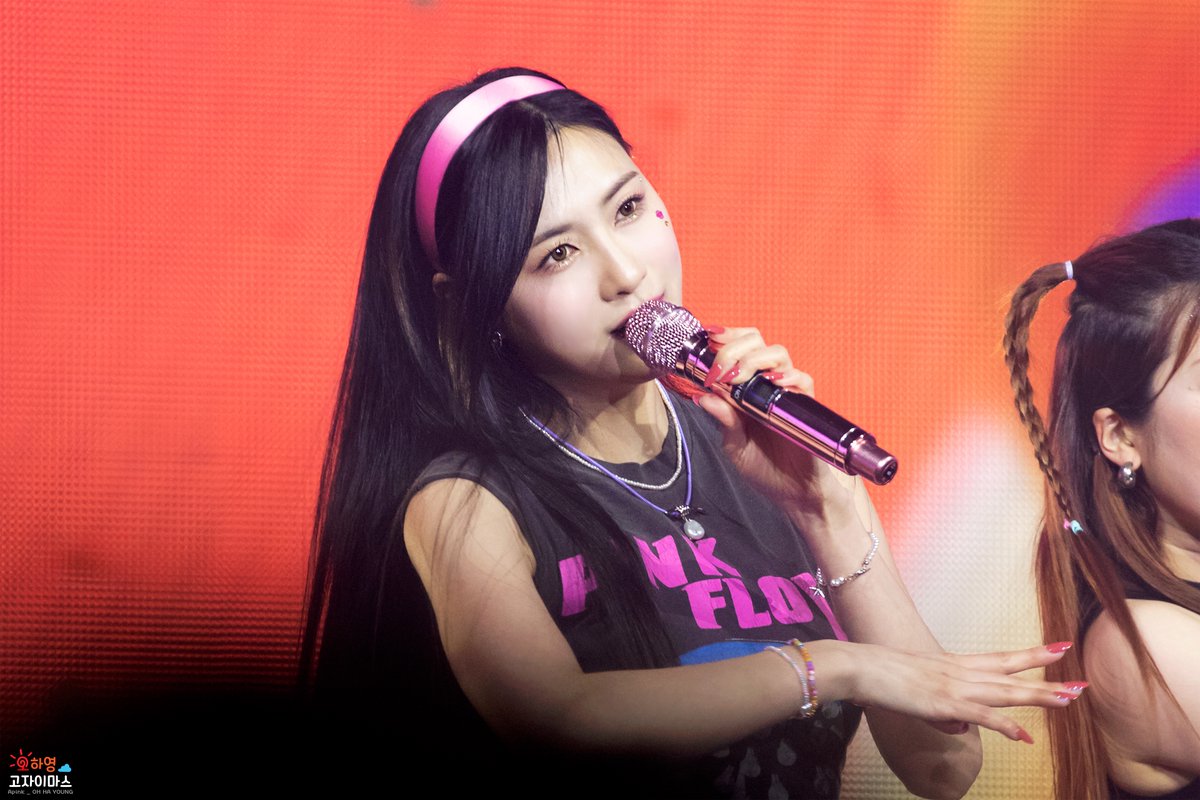 OHYgozaimasu's tweet photo. HQ☀️230416 #Pink_drive in Seoul
#에이핑크 #오하영 (@Apinkohy)
#Apink #Hayoung #ハヨン
🧡🤍🧡🤍 https://t.co/Hu7B7IvrZH