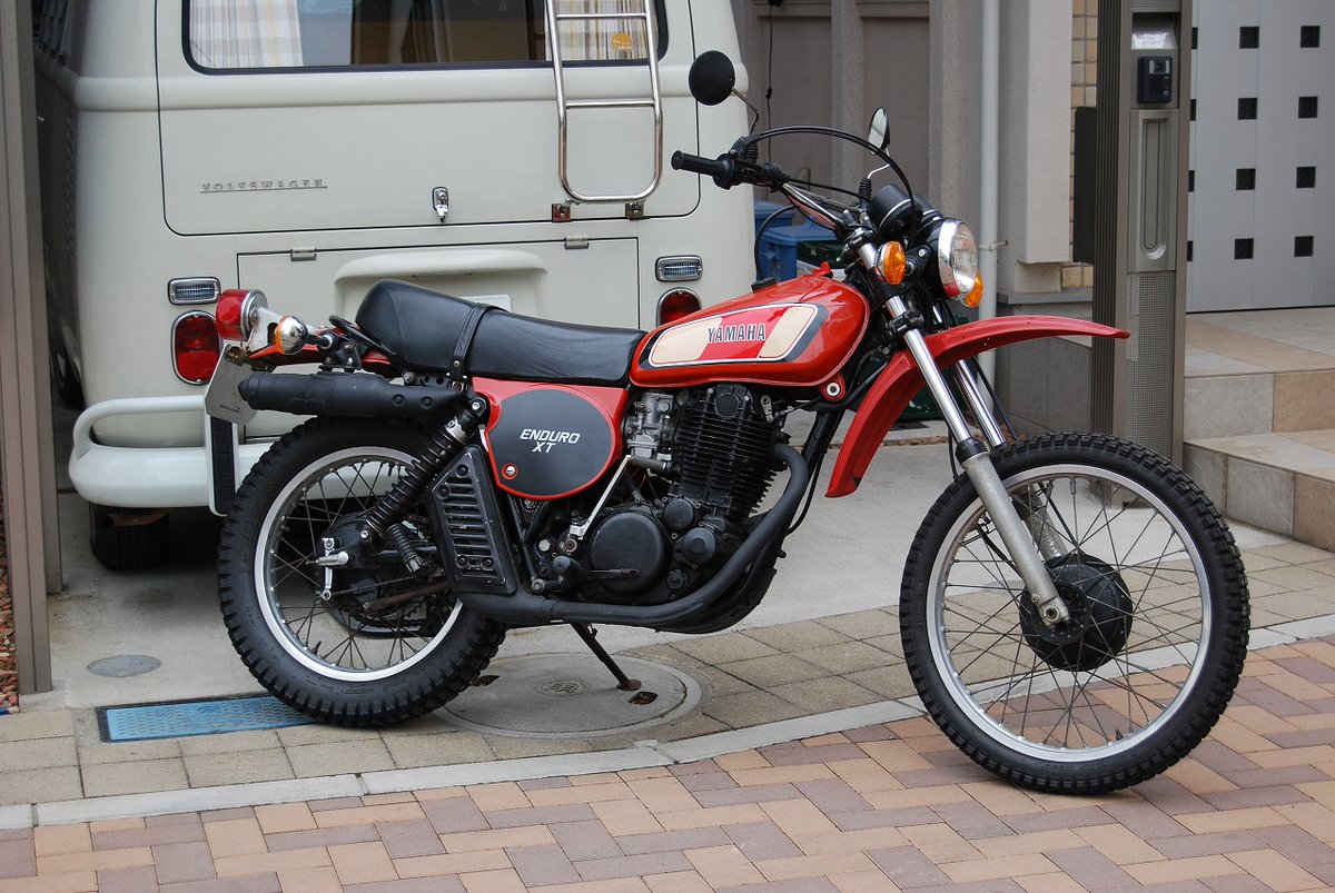 KandH_seat's tweet photo. ヤマハ発動機で初の4st単気筒は500㏄だった。

500は���にしたらビッグオフとも呼べないからスクランブラーに類するのかな？

#XT500
#お前のスクランブラーを見せてくれ
#BigThumper
#ヤマハが美しい https://t.co/r3ibArDzr1