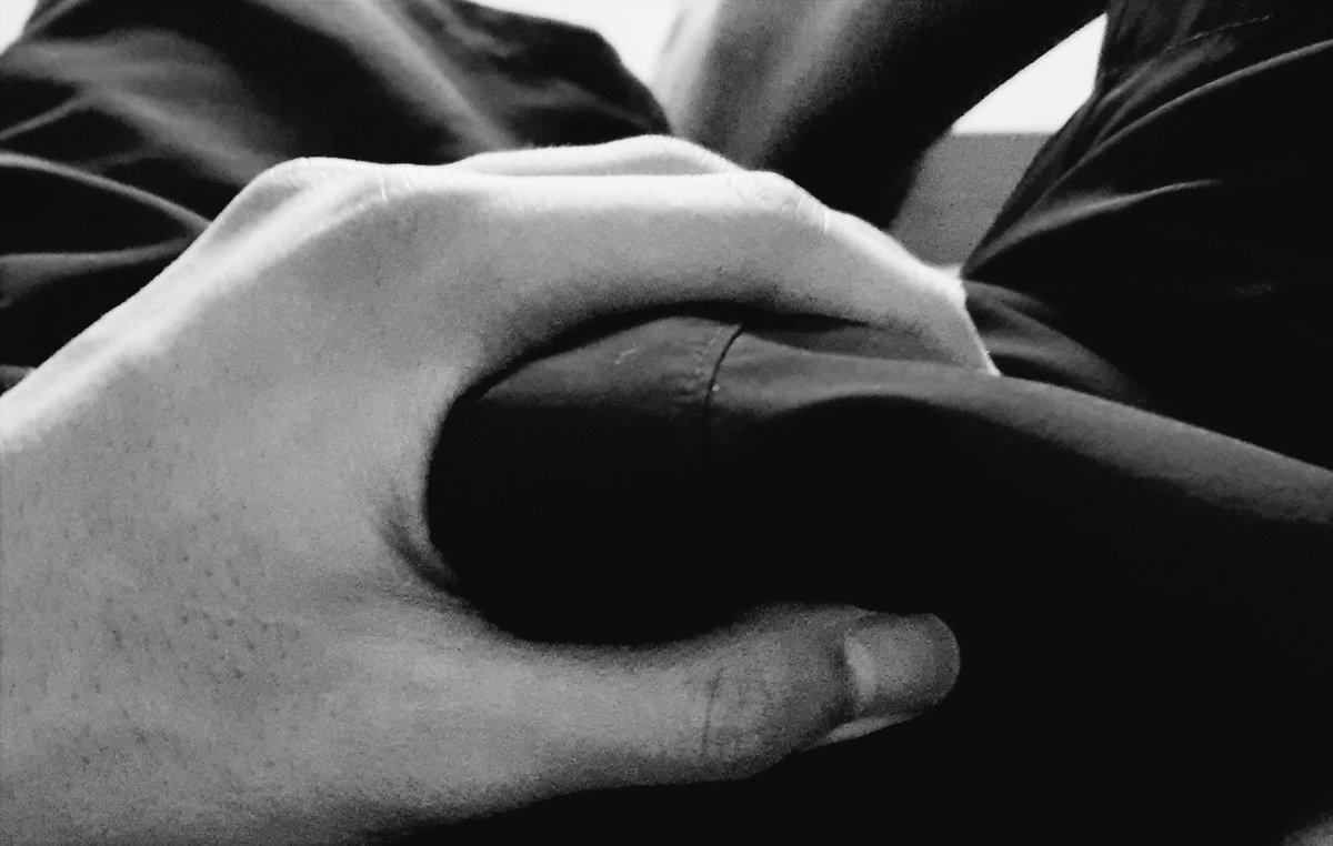 vinblackage's tweet photo. 운동하다 쉬는 타임
다른 곳 운동도 같이 할까? https://t.co/JIHZO3ikDH