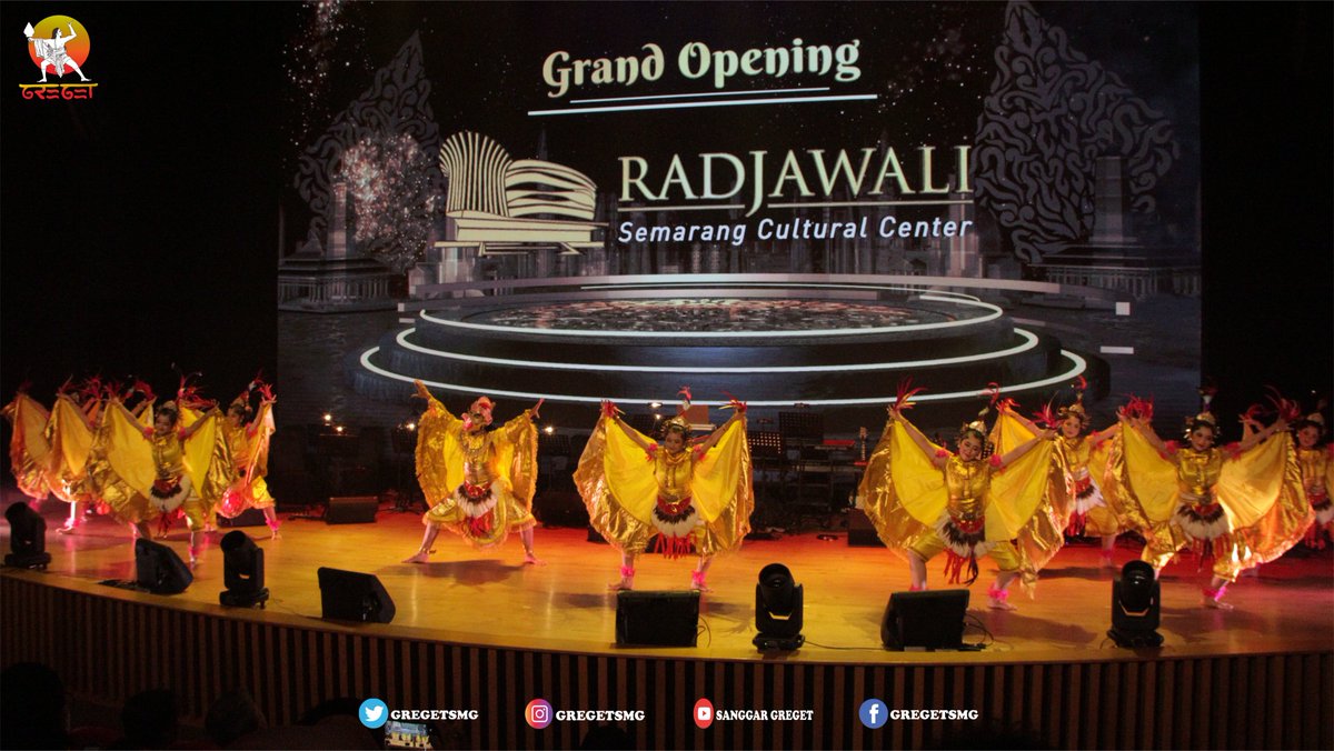 gregetsmg's tweet photo. Pentas Tari Radjawali Krida karya Yoyok Bambang Priyambodo dalam acara "Grand Opening Radjawali Cultural Center" 13 Mei 2023✨

Salam Budaya !

#gregetsmg #sanggartarigreget #semarang #FYP https://t.co/aezYauKw3h