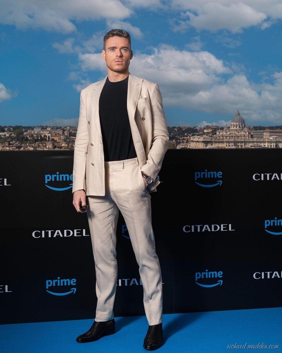 Richard Madden Fan tweet media