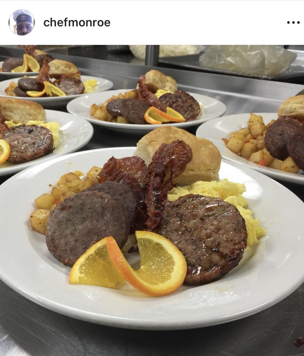 chef_monroe's tweet photo. #anotherdayatwork https://t.co/LDPcZCT6Cs