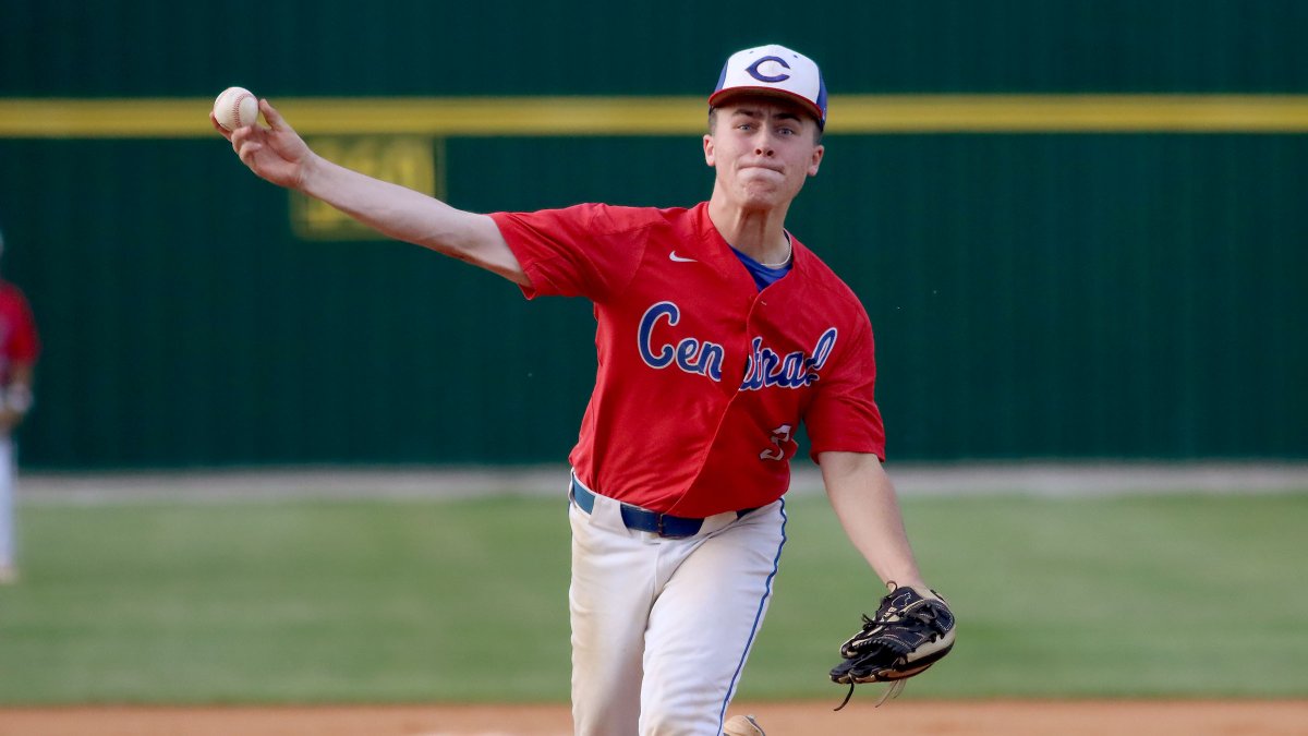 44TH DISTRICT BASEBALL
Madison Central 15, Berea Community 0 (3 inn)
Gunnar Rhodus - 3-for-3, 2 3Bs, 2B, 2R, RBI
Keith Stewart - 2 RBI
Parker Mullins - 3B, 2BB, 2R
Daniel Bauer - 3B, 3 RBI
<a href="/MCHS_Baseball/">Madison Central Baseball</a>