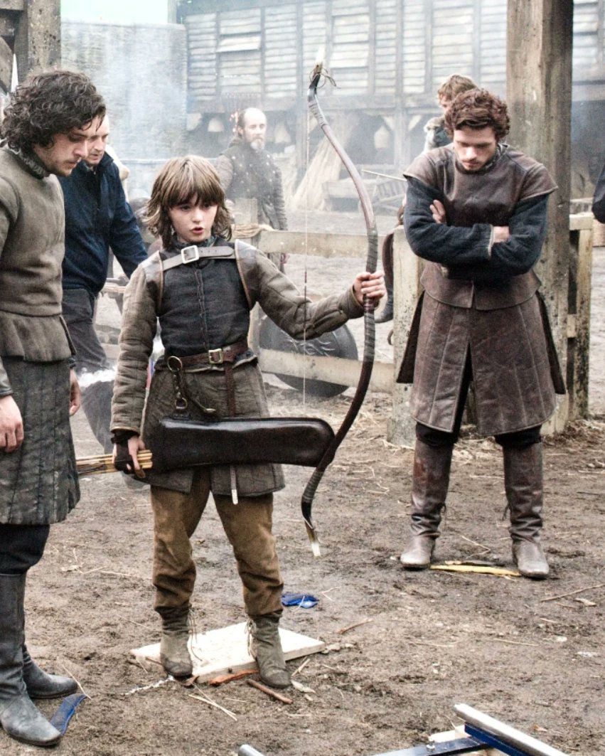 annac428's tweet image. Game Of Thrones BTS 🎬🙌

#RichardMadden #robbstark