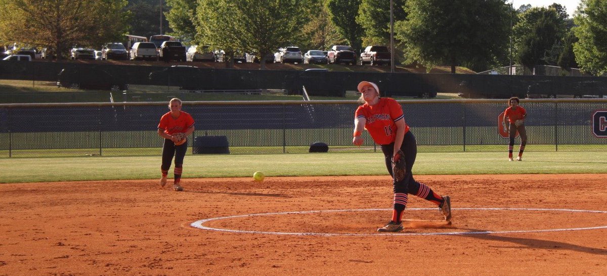 BSSportsJournal's tweet photo. Chapman Softball Ousts Lions To Stay Alive In 3A Playoffs on Monday 
@BSSportsJournal @CHS_AthlDept @ChapmanSoftbal1 
@AndrewCMcMillan 

@J_Math23 recaps the action for the Panthers on Monday 

https://t.co/gMK6Qt0IAq https://t.co/W4V4XERfWS