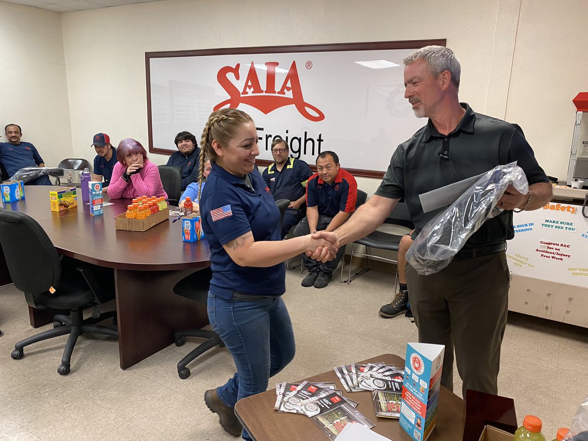 BillLealos's tweet photo. @RayRRamu @Saia_Inc Sacramento OPS team gathering up a lot of Safety awards. Mechanics and dock team earning their recognition and awards. Congrats!! #saiastrong #SaiaLTLFreight https://t.co/wkFQKyx9DG