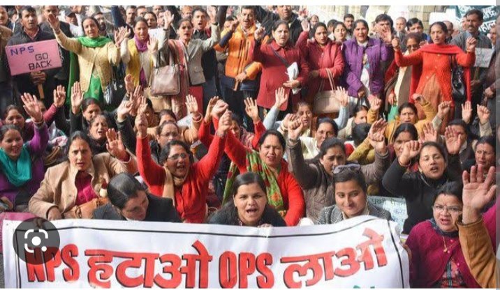 sanjaybpi's tweet photo. India is youngest country.Youth of us  can create a demograghic dividend &amp; can contribute a lot for the country's development.Their future hinges in Pension. Obviously majority chunk will vote for any political party those who will take care of their #OPS
#पुरानी_पेंशन_बहाल_करो https://t.co/FiwJe9L9VD