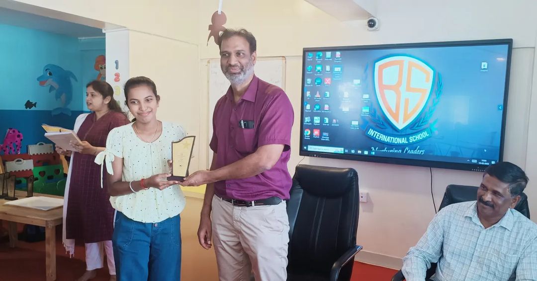bsisblre's tweet photo. BSIS organised a felicitation programme to celebrate the outstanding performances of students in the #CBSE Class 10 #Examination. All students were presented with a token of appreciation for their outstanding performance in the examination

#BSInternationalSchool #ElectronicCity https://t.co/HJVIFNSAWs