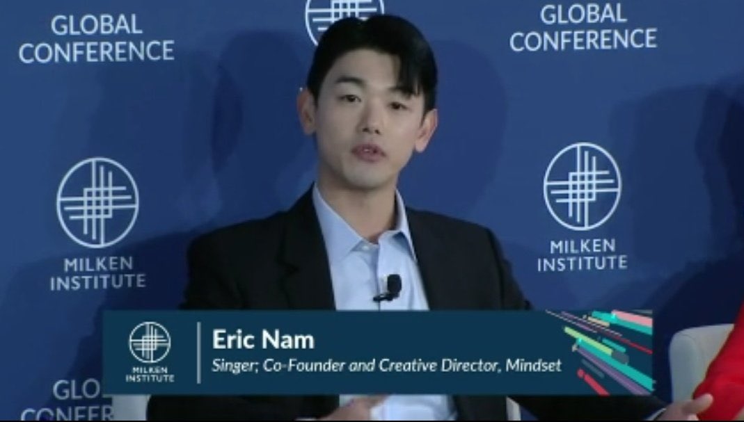 CurtisSChin's tweet photo. #NamNation: #WhatToWatch.
What to #bookmark. What to watch. #EricNam in #LA. And if you’ve seen it, watch it again! From Asian Excellence to creative excellence. 

Video 👉https://t.co/OyvbHrjHYo

@ericnamofficial @briannam10 @eddienam #NamBros. ✊ @mindset_dive #NAPAHM #AANHPI https://t.co/McbjjBsxgZ