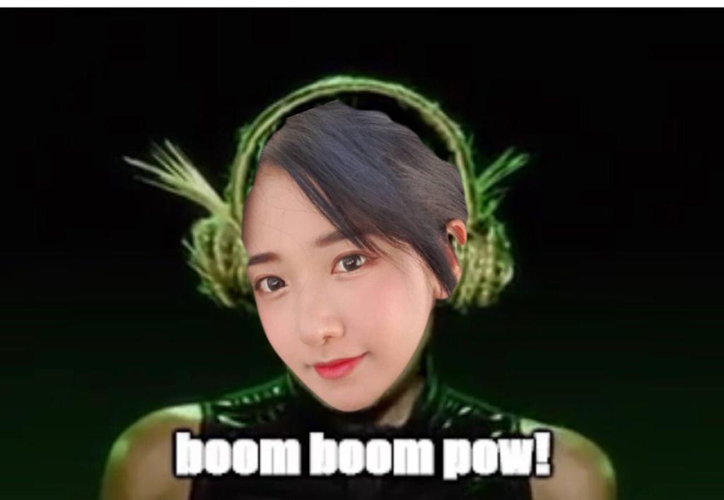 Jinnytty_'s tweet photo. Jinnys current mood #Twitch #JustChatting #Jinnytty https://t.co/SbpSnikTkx https://t.co/gBqnX3J2xD