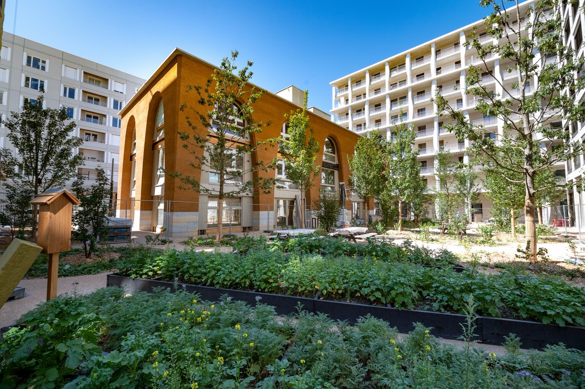 🏘️ Constr. bas carbone : les techniques ancestrales ont le vent en poupe !
👉 Rendez-vous à Écully les 8-9 juin pour les Journées Nationales de la Maçonnerie.
🔗Prog. et inscriptions :  bit.ly/41nlY2N

#maçonnerie #transitionécologique #jnm2023 #architecture #terrecrue