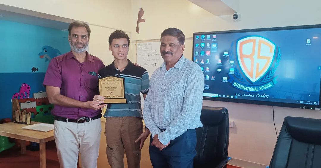 bsisblre's tweet photo. BSIS organised a felicitation programme to celebrate the outstanding performances of students in the #CBSE Class 10 #Examination. All students were presented with a token of appreciation for their outstanding performance in the examination

#BSInternationalSchool #ElectronicCity https://t.co/QwfgAUA3jq