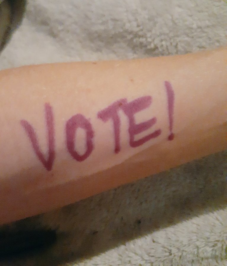 SiebeforORD1's tweet image. I made a reminder that I can't silence or ignore...

No matter how you do it, make sure to create your own reminder!
BALLOTS DUE TOMORROW (3/16) AT 6PM!
#Oregon #OregonVotes #vote #Portland