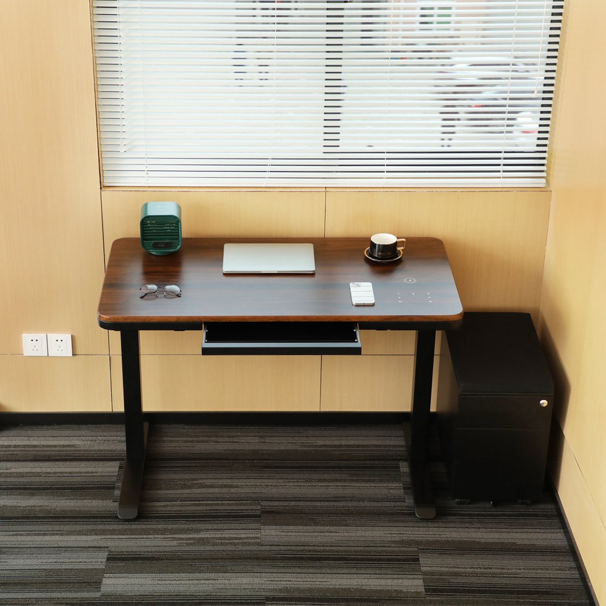 AIMEZO_Official's tweet photo. Summer is coming!!☀️☀️Create a productive workspace is really useful in such hot day.☕️
Find more details here🫣:https://t.co/GvaCHEcd2I
#standingdesks #wfh #homeoffice #ergonomics #electricdesk #standandwork #healthy #sitandstand #desksetup #workspace #workstation #wellbeing https://t.co/f4SLYtEbQt