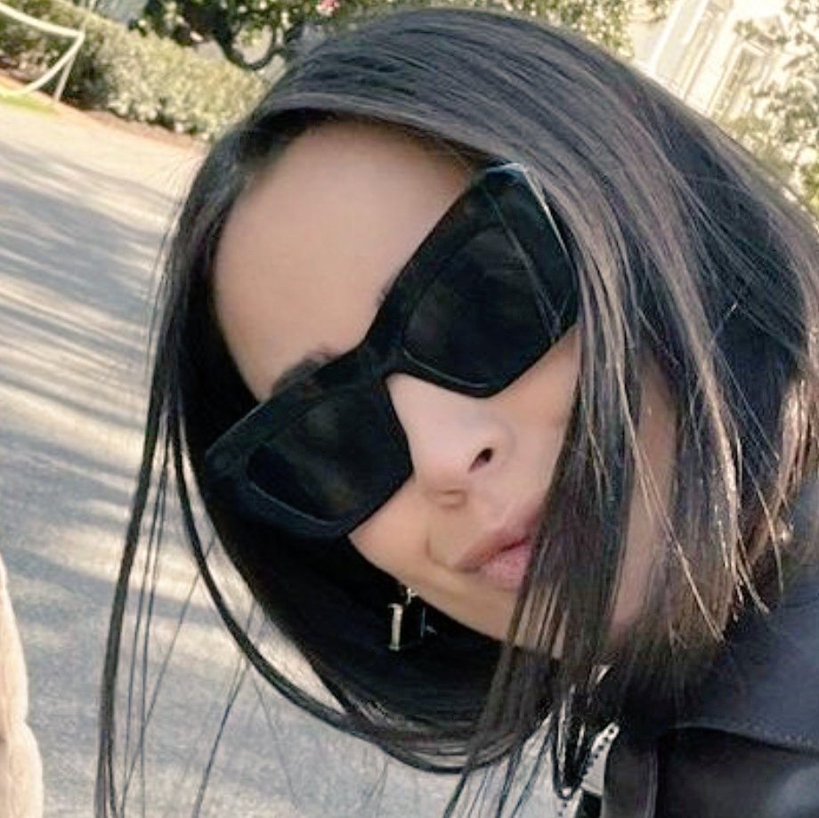 ghangdaisy's tweet image. sicholas being sicholas ...😁🤣