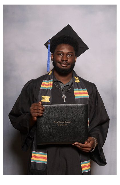 Charles Versea tweet media