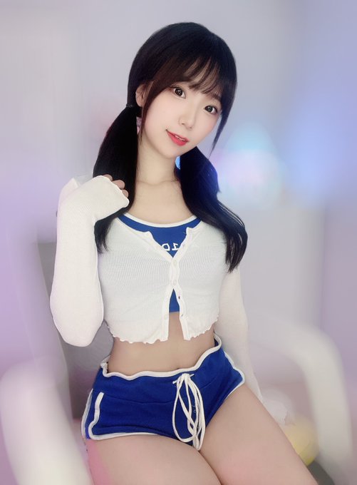 Twitterのコスプレ画像19