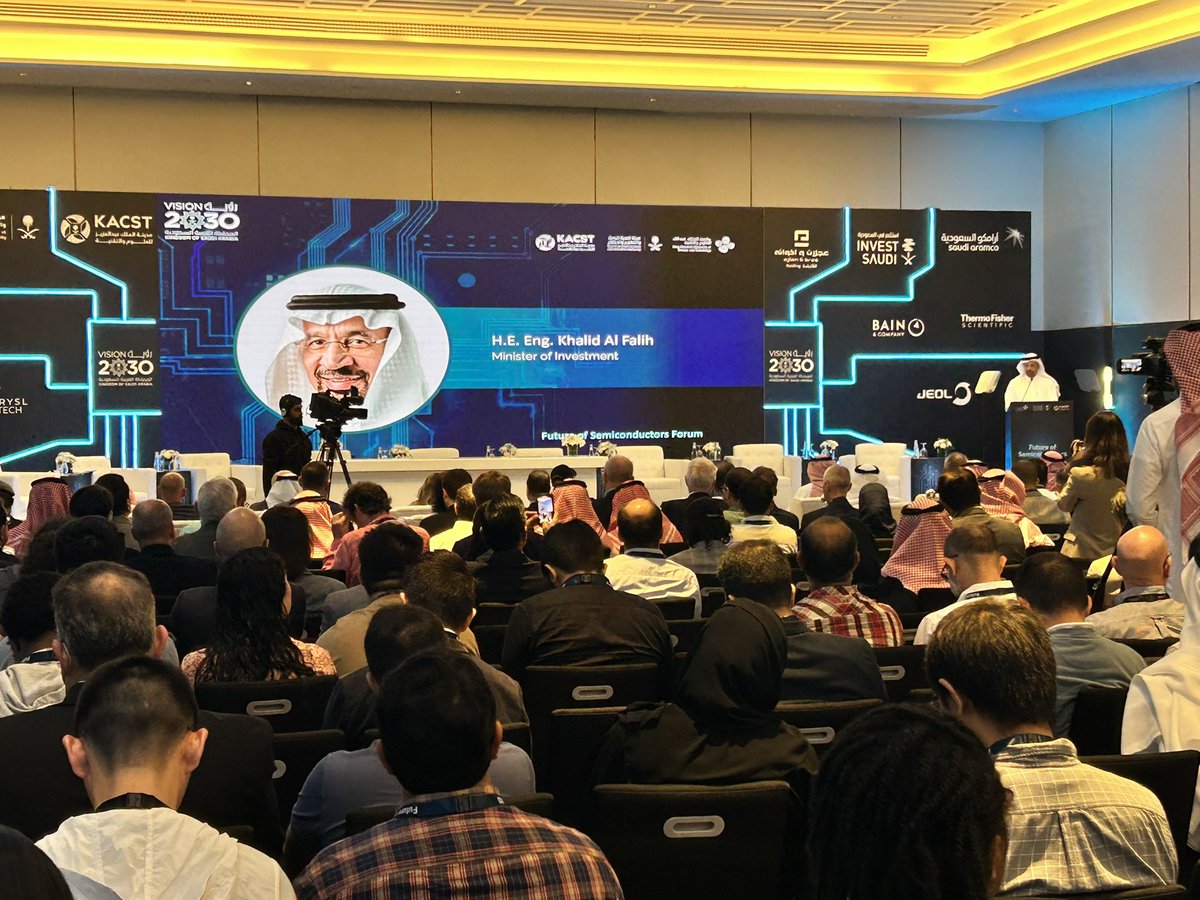 “I remember when we received the commission to build the University of the Future; today, #KAUST is an excellent forum for #Research and #Innovation.” 
H.E. Eng. Khalid Al Falih 
#SemiconductorForum 23