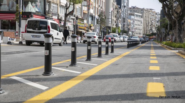 mersinmedya's tweet photo. İSTİKLAL CADDESİ TAMAMEN TRAFİĞE AÇILDI https://t.co/WUqGdqpRG3 https://t.co/oFAT7QfgVn