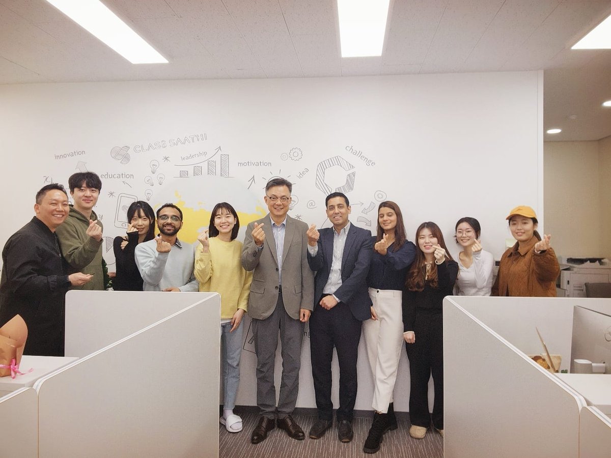 ChangJaebok1's tweet photo. Grow together with #TagHive 👍
When in Seoul on 4 April, I was inspired by #classsaathi @taghiveofficial @PankajHarvard
#educationindia #indiakorea
#50yearscelebration https://t.co/M0AZleDa7u