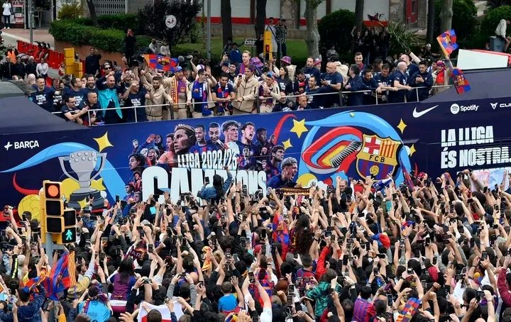 Roomwork5's tweet image. 🔴🔵🏆