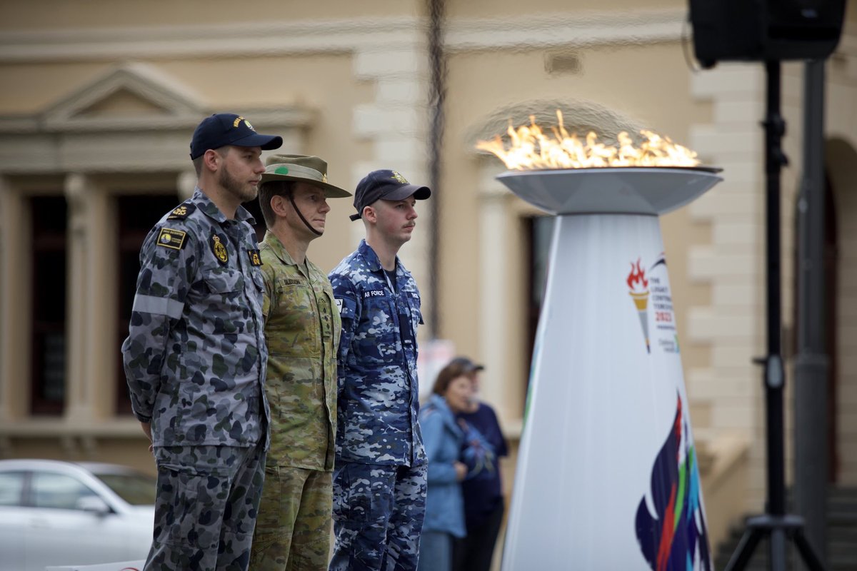 What a privilege it was for 9 BDE to participate in the Legacy Centenary Torch Relay as it made its way through Adelaide. A great way for #OurPeople to acknowledge Legacy’s critical role in caring for families of those who have served. Well done all! #YourADF #ArmyInTheCommunity