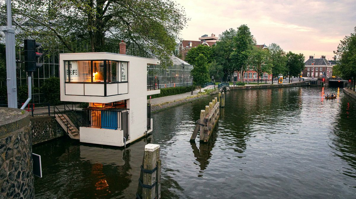 SWEETS hotel in the top 5 boutique hotels in Amsterdam

SWEETS Hotel offers a radical new way to experience Amsterdam. Space&amp;Matter transformed 28 unused and redundant canal-side bridge keeper's houses into an award-winning, one-of-a-kind hotel.

buff.ly/3MtEdzo