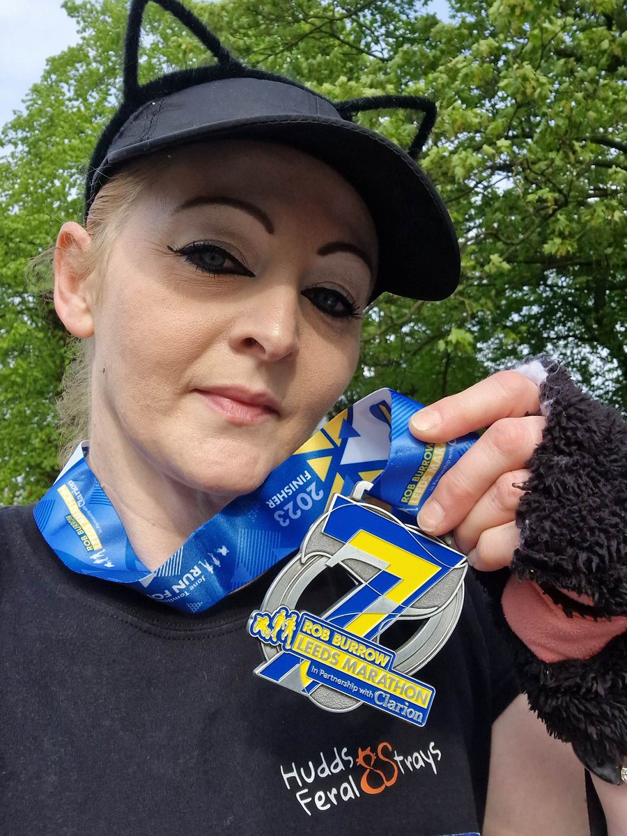26.2Miles completed in aid of Huddersfield Feral and Strays!  If you want to donate the Just giving page is still accepting donations :) 
justgiving.com/campaign/kmfor…