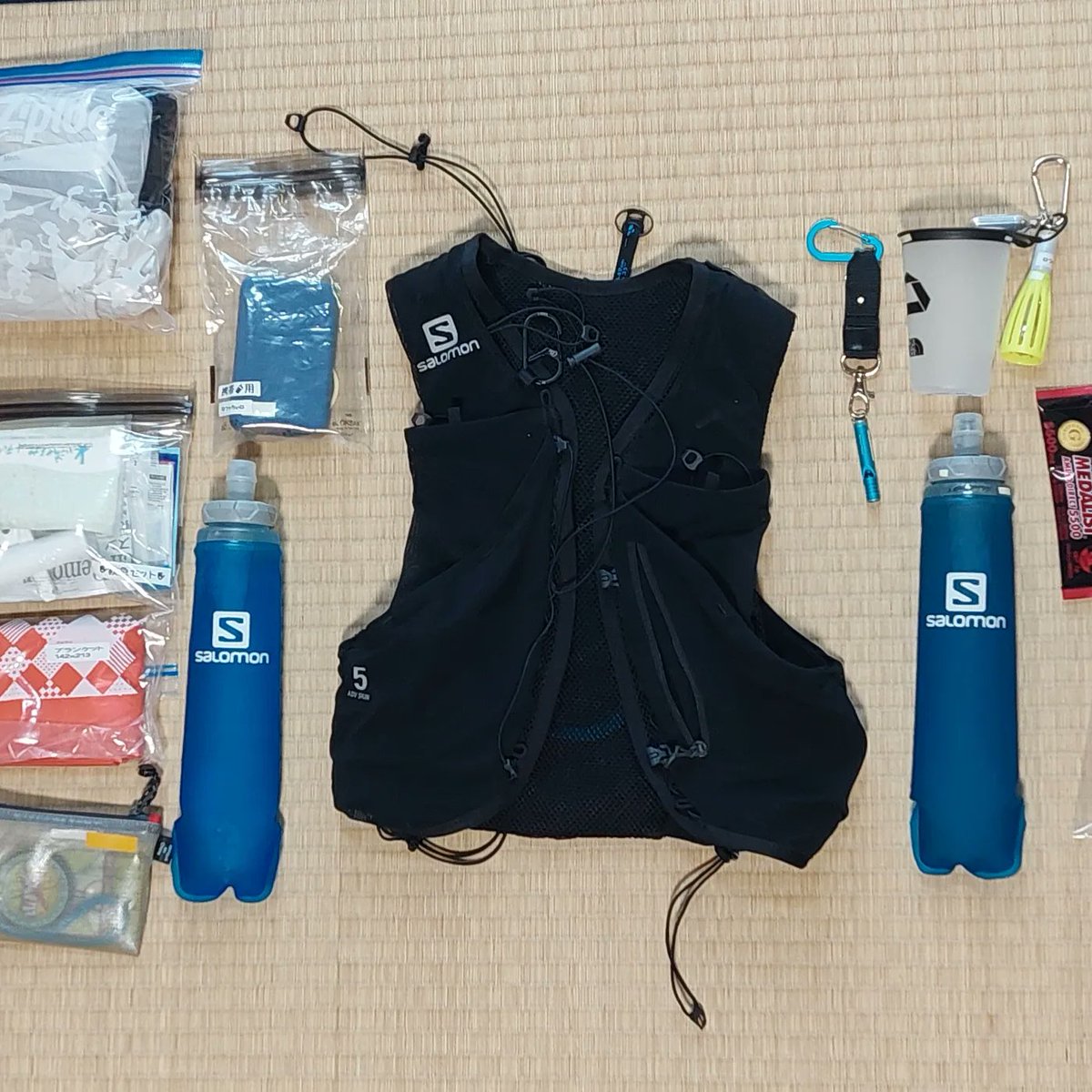 Saya3tuchi's tweet photo. #富士山麓ウィメンズトレイル
雨の中のトレイル大会は２回目
#OSJ新城トレイル
の反省をいかし雨のトレイルは��し慣れた気がします
#大人の泥んこ遊び
晴れたら富士山や富士五湖の一部がキレイに見えただろうな
楽しかった https://t.co/dZcqw85WQL
