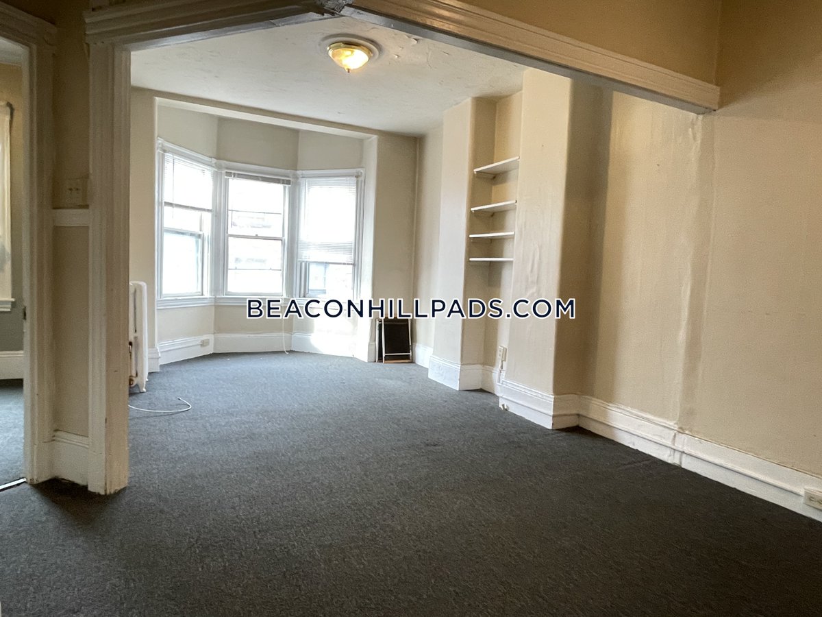 Beacon Hill 3 Beds 1 Bath Boston - $4,150: WILL BE GONE SOON SCHEDULE A TOUR TODAY dlvr.it/Sp5mcx