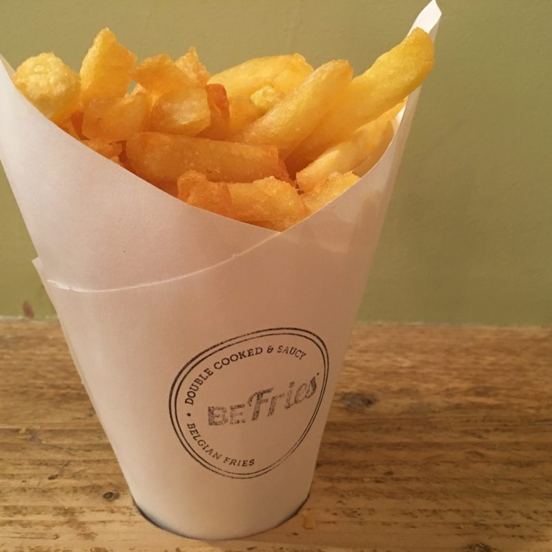 NomadicBrits's tweet photo. A Taste of Belgium #Fries in the Heart of Brighton at #Befries
https://t.co/FOtgERoAY1
#travel #lookatourworld #travelbloging #travelbloggers #Belguimfries #Brightonfood #Joppiesauce https://t.co/EBzzYO9pKL