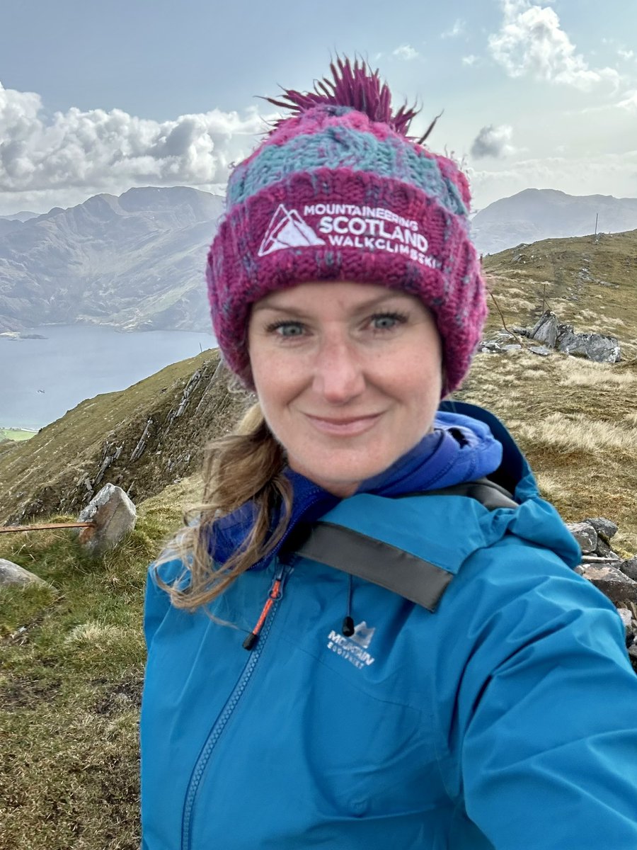 My 200th Corbett: Beinn na h-Eaglaise ‘the heart-stopping intrusion of steep-down, steep-up mountains’ #Corbetts #Munros #Scotland #walkclimbski #OutAndAboutScotland @Mountain_Scot @ramblersscot @VisitScotland @walkhighlands @ScotsMagazine @TGOMagazine @TisoOnline @WalksBritain