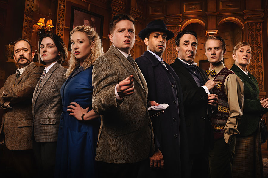 New tour cast for The Mousetrap unveiled whatsonstage.com/bristol-theatr…