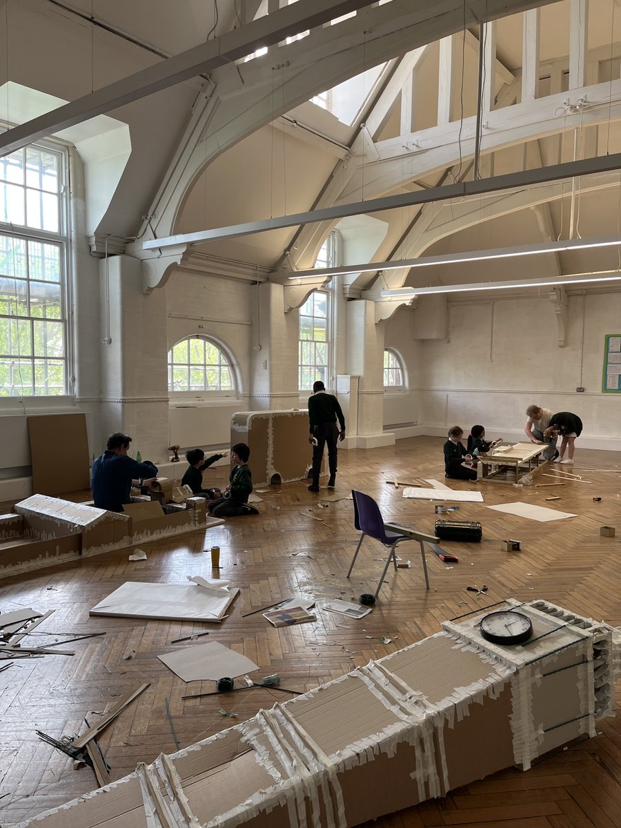 Arty Party are BACK! All the children will get a turn to work with them to make giant art to decorate our beautiful school... Can you guess the theme the children picked this year? #art #designtechnology #wholeschoolproject #teamwork #collaboration