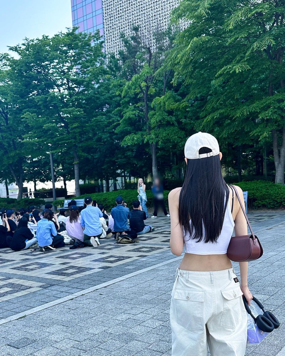 sujeotg's tweet photo. ㅤㅤ
ㅤhanjeongyoon_ Instagram update.
ㅤㅤ https://t.co/NIGQOPTHGH