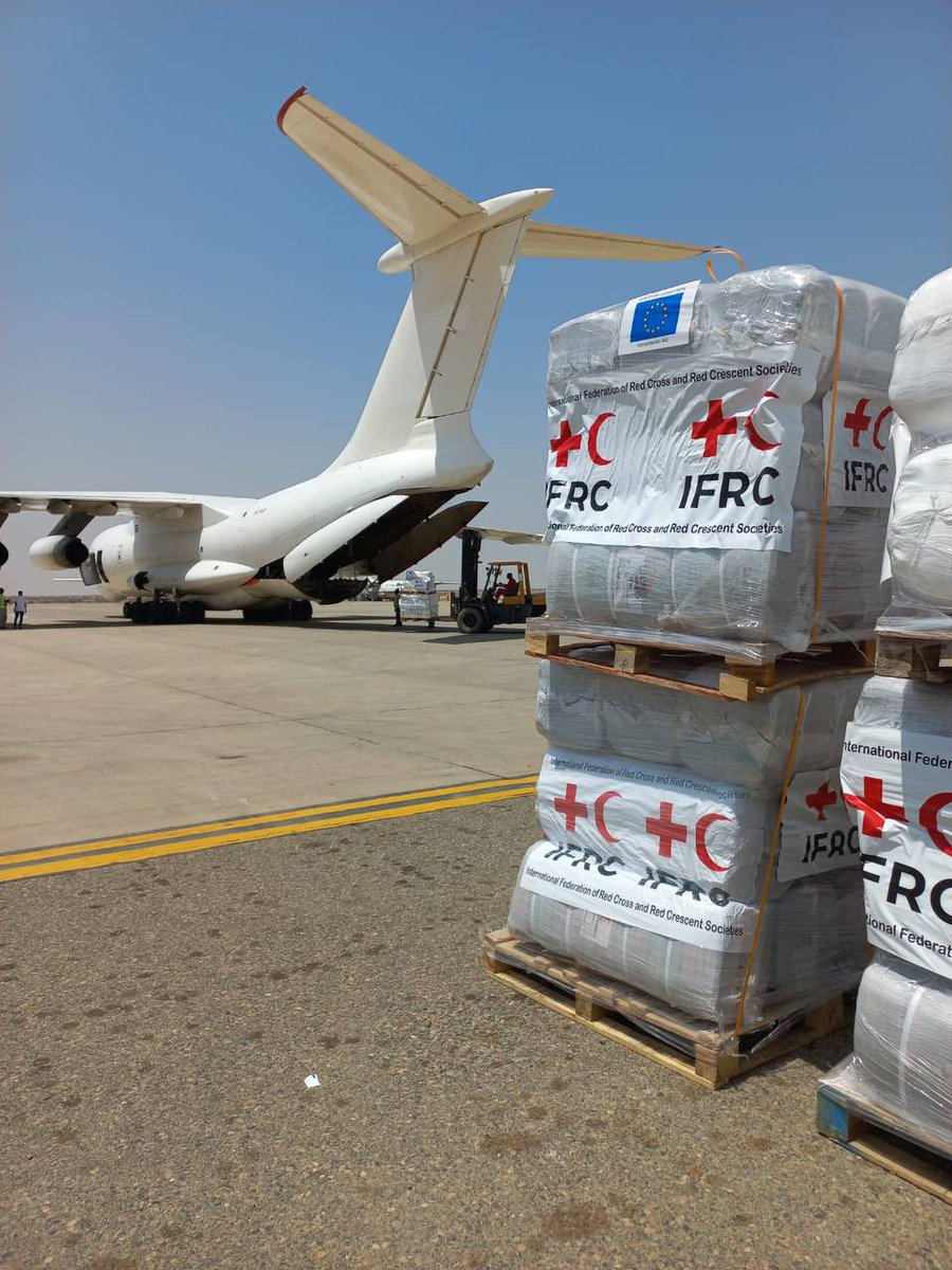 SimonMissiri's tweet photo. Relief cargo of the  @ifrc arrives to Port Sudan in support to the Sudanese Red Crescent humanitarian action. https://t.co/i4cIl2BkPK
