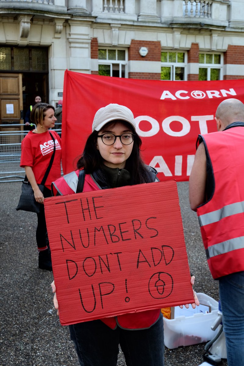 acornharingey's tweet photo. Powerful action outside the Town Hall yesterday, with a clear message to @CllrSeema - the numbers don't add up, it's time to Boot the Bailiffs! https://t.co/74SlwD7hbz
