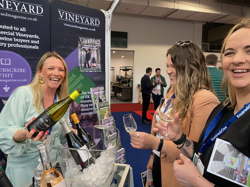 Come and see us today! We are guests at Vineyard Magazine Stand DB60 <a href="/VineyardMagGB/">Vineyard Magazine</a> @londonwinefair where Marie is pouring <a href="/StophamVineyard/">Stopham Vineyard</a> wines today 🥂🍾
#LondonWineFair2023 <a href="/Wine_GB/">Wines of Great Britain</a>