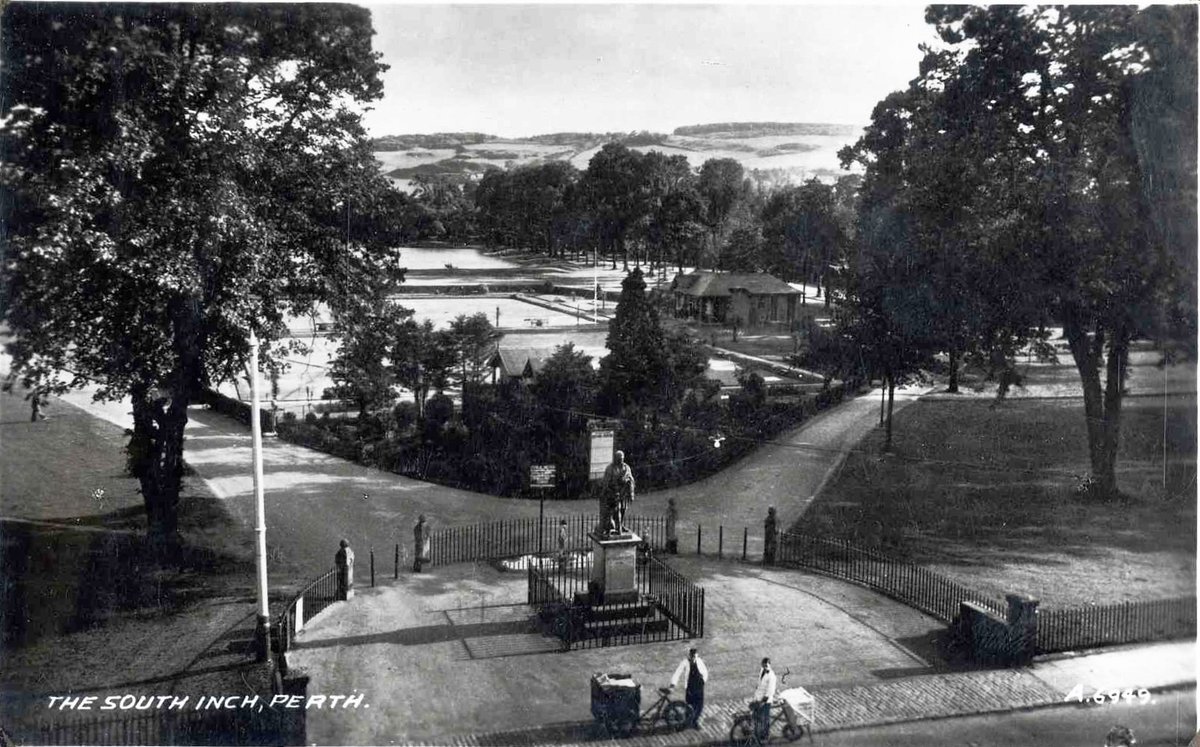 Postcard of the Day: The South Inch, Perth, c.1938.

📷 Local & Family History, AK Bell Library

#ExploreYourArchives