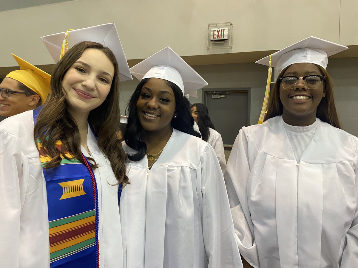 W. Southeast Dance Team tweet media