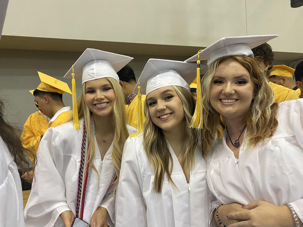 W. Southeast Dance Team tweet media