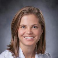 DukeSurgOnc's tweet image. Congratulations to @nelfarrow on an excellent Chief Talk earlier this month! She&apos;s left a major footprint on our #Melanoma program at @DukeSurgery @DukeCancer and we are excited to follow her career as she starts #SurgOnc fellowship at @MSKCancerCenter this fall @WomenSurgeons