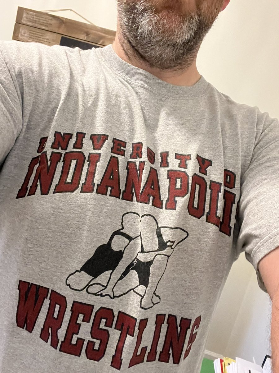 @UIndyWrestling gets today’s #WrestlingShirtADayinMay @danny_struck @DutrowJim @Midwest_Classic @JasonWarthan