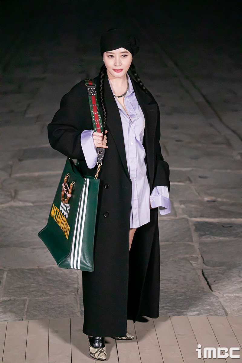 imbcenews's tweet photo. 김혜수, 슈룹 임화령 #경복궁 #김혜수 #KimHyesoo [iMBC 직찍]
https://t.co/hVONCoSd1e https://t.co/1CFMxb8aA0