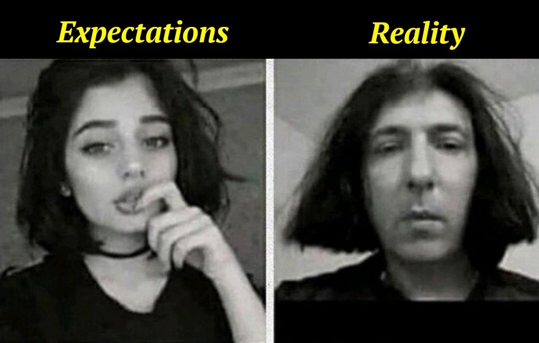 AbdulMukshith7's tweet image. Lovers Atrocities

She : veetla yarum illa 
He :  video call panrenu pesuvama

#muxi